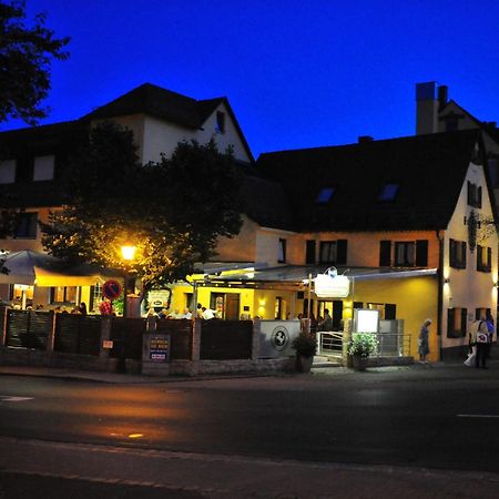 Hotel-Gasthof Weisses Ross Schwaig bei Nürnberg Eksteriør bilde